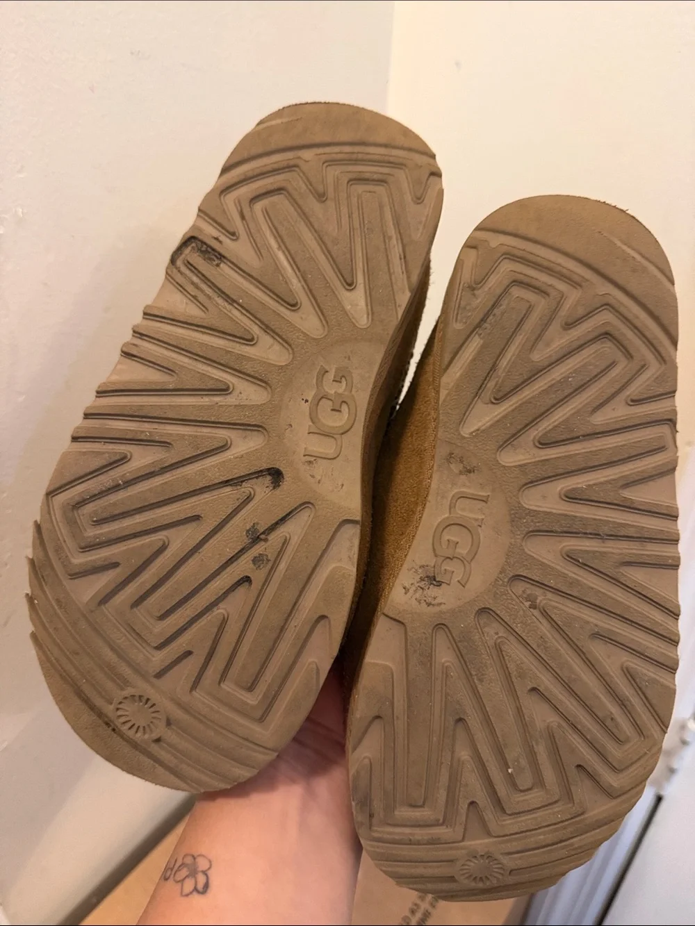 UGG Kids Tasman Chestnut